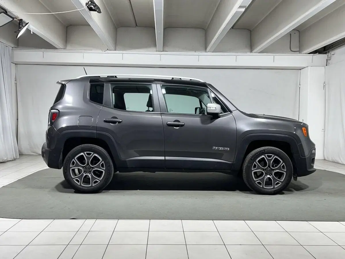 Jeep Renegade usata a Sondrio (6)