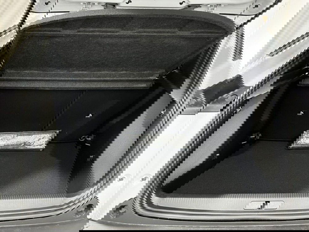 Peugeot 2008 nuova a Sondrio (15)