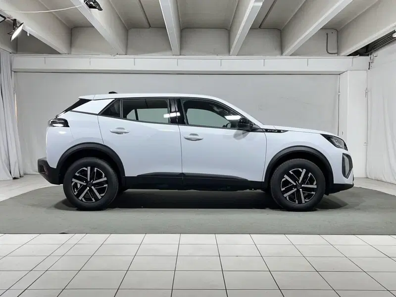 Peugeot 2008 nuova a Sondrio (6)