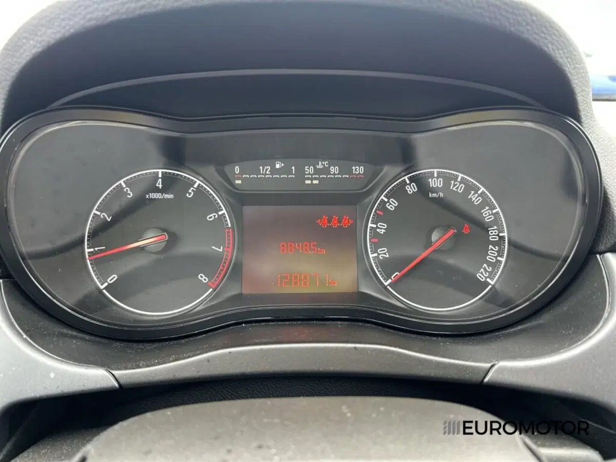 Opel Corsa usata a Bari (13)