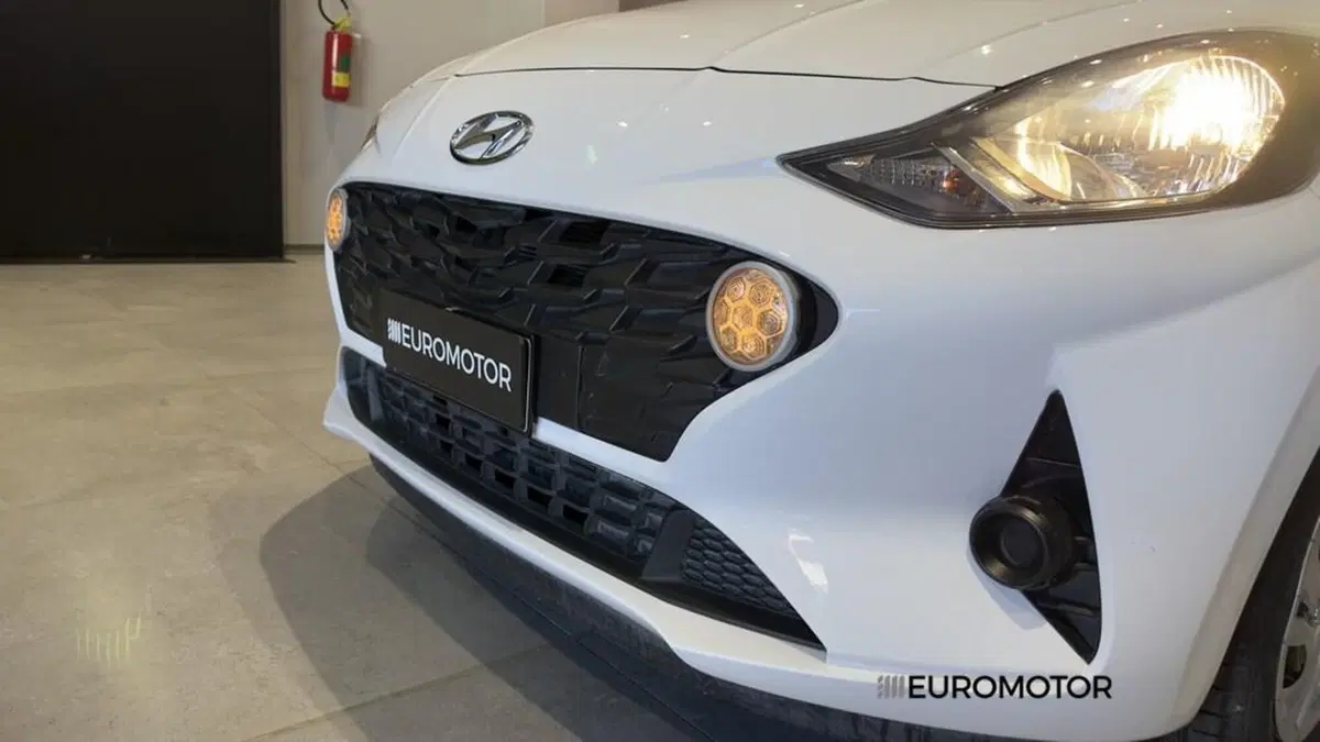 Hyundai i10 usata a Bari (14)