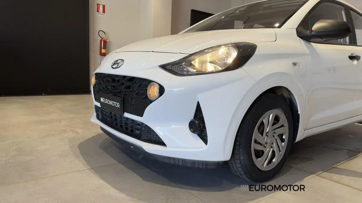 Hyundai i10 usata a Bari (15)