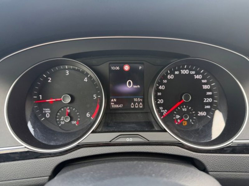 Volkswagen Passat Variant usata a Udine (11)