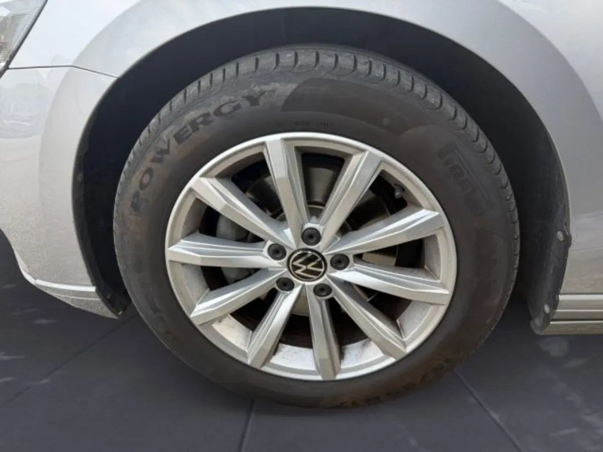 Volkswagen Passat Variant usata a Udine (13)