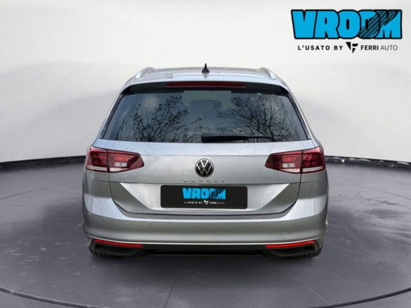 Volkswagen Passat Variant usata a Udine (5)