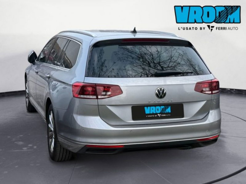 Volkswagen Passat Variant usata a Udine (6)