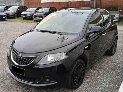 Lancia Ypsilon 1.0 FireFly 5 porte S&amp;S Hybrid Silver Plus del 2022 usata a Pianezza