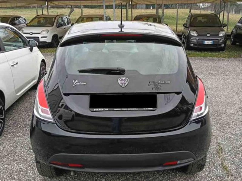 Lancia Ypsilon usata a Torino (5)