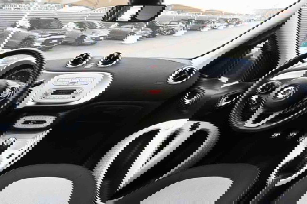 smart forfour usata a Torino (11)