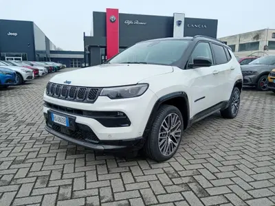 Jeep Compass 1.3 turbo t4 phev Summit 4xe auto del 2025 usata a Alessandria