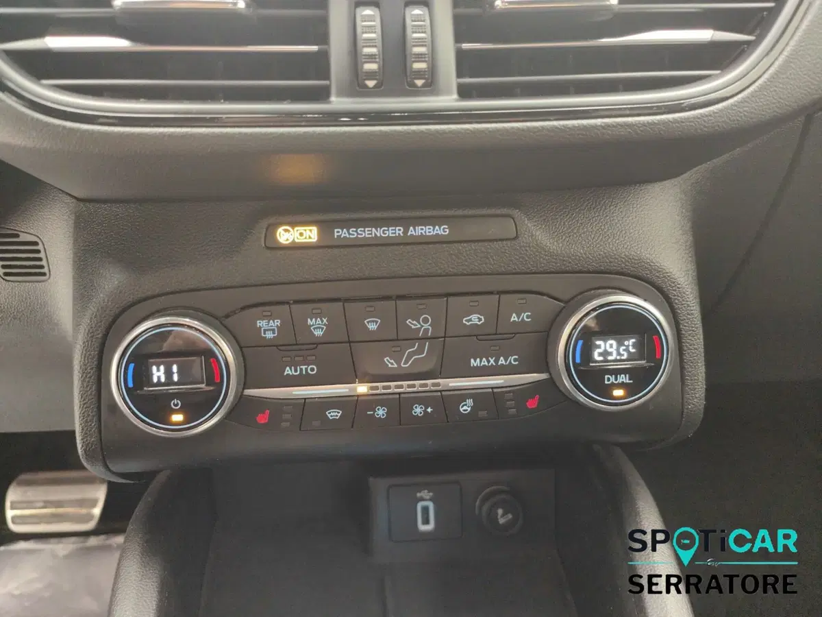 Ford Focus Station Wagon usata a Como (16)