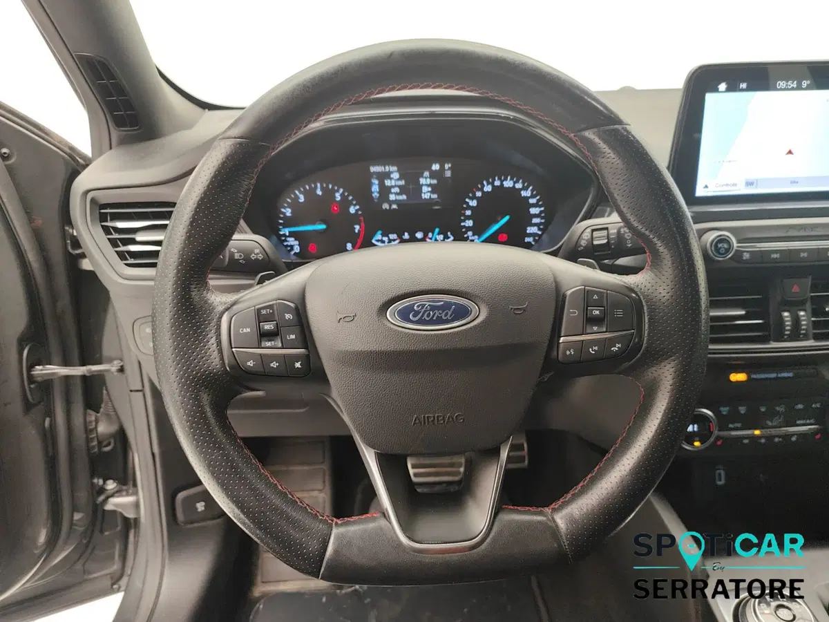 Ford Focus Station Wagon usata a Como (17)