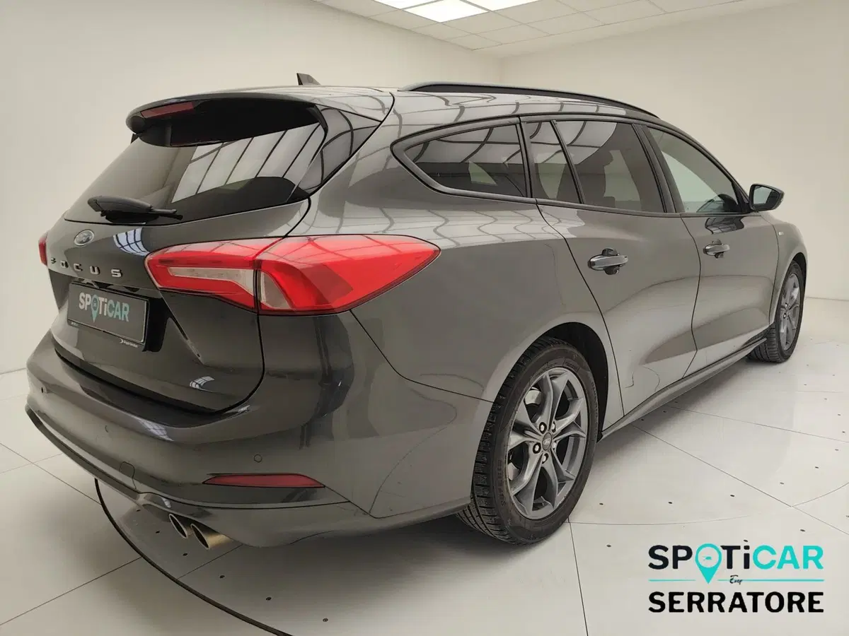 Ford Focus Station Wagon usata a Como (6)