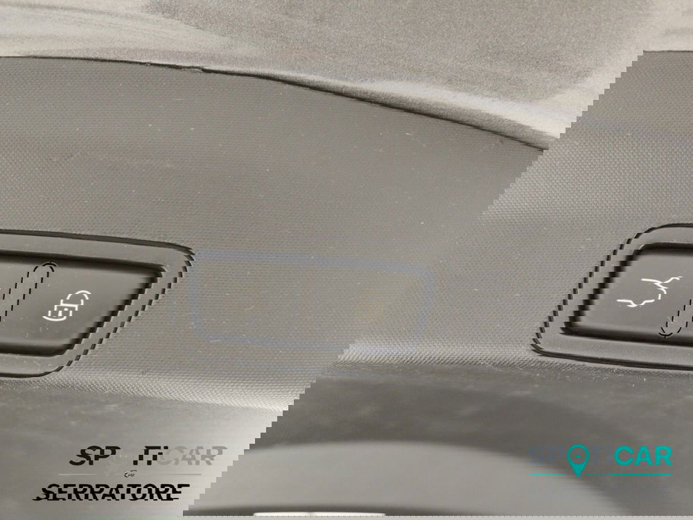 Alfa Romeo Stelvio usata a Como (18)