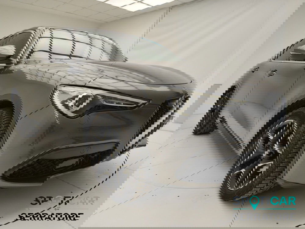 Alfa Romeo Stelvio usata a Como (3)