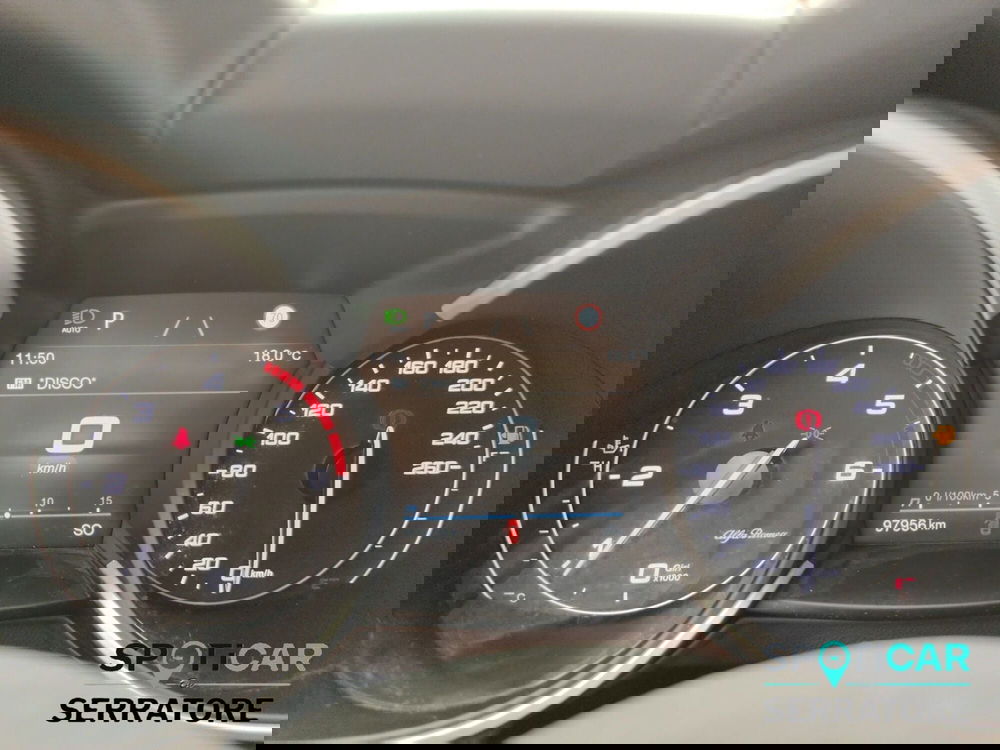 Alfa Romeo Stelvio usata a Como (8)