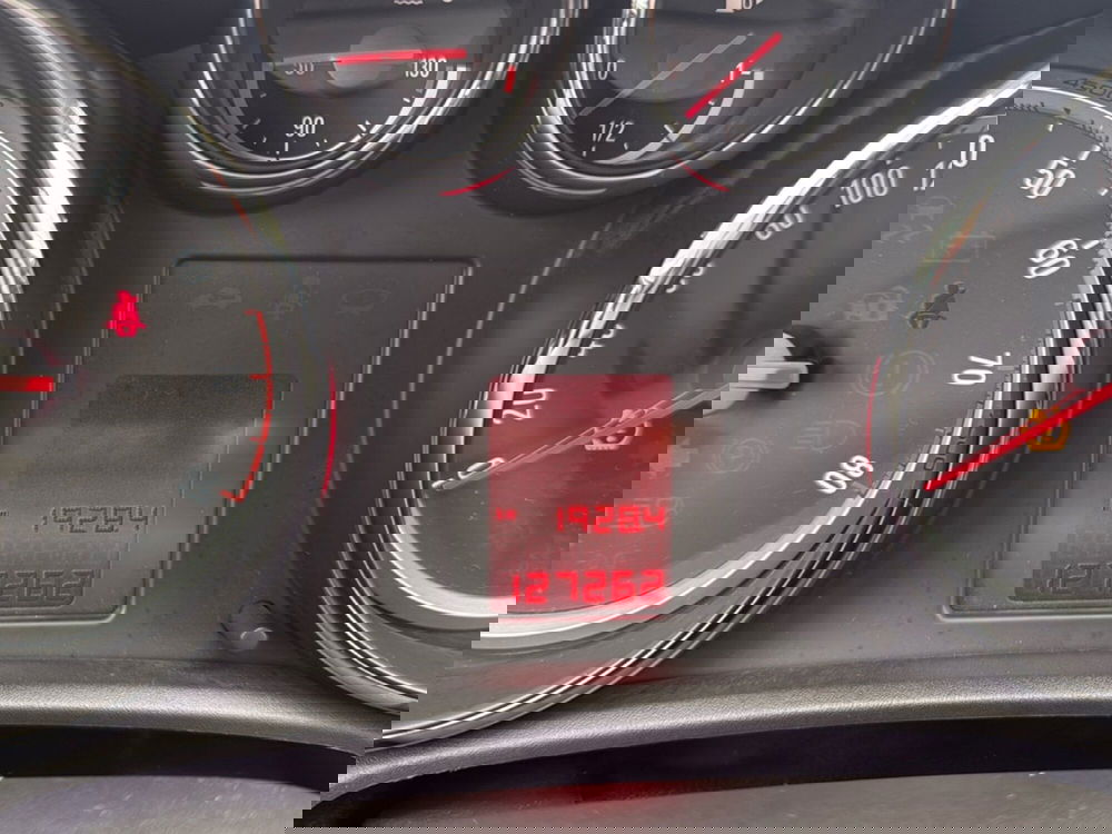 Opel Astra Station Wagon usata a Piacenza (9)