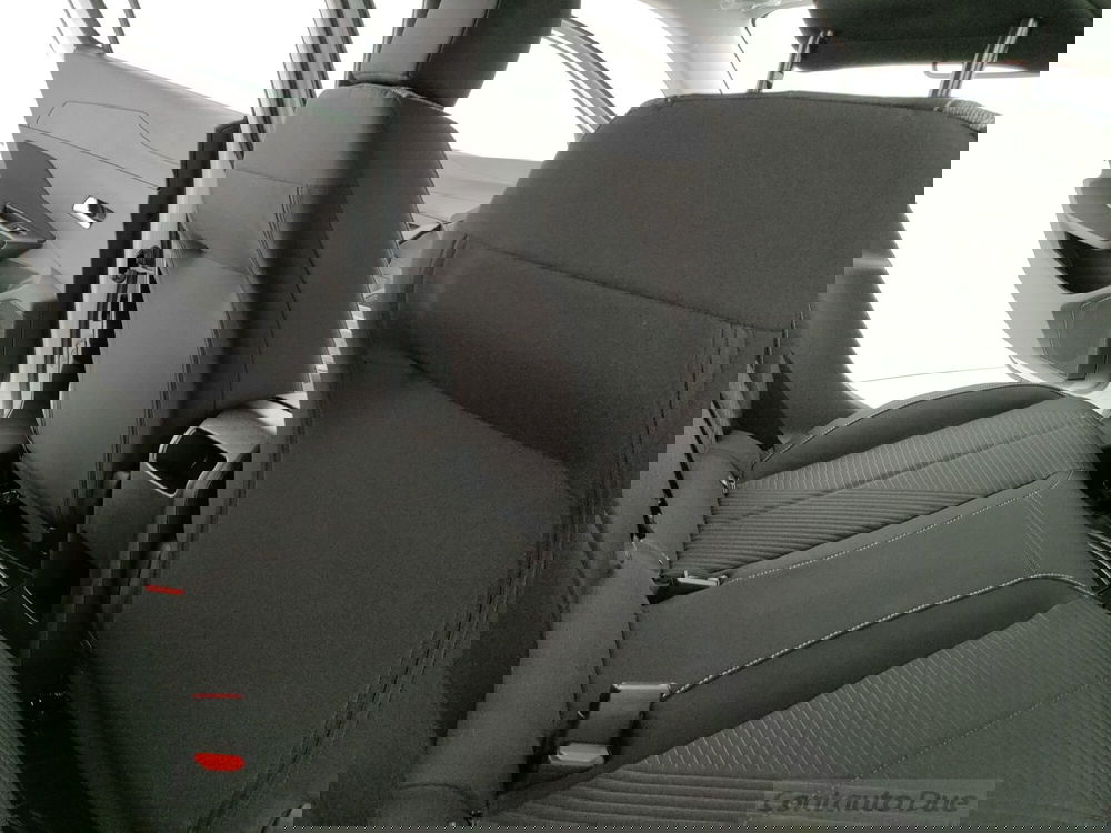 Peugeot 308 nuova a Caserta (10)