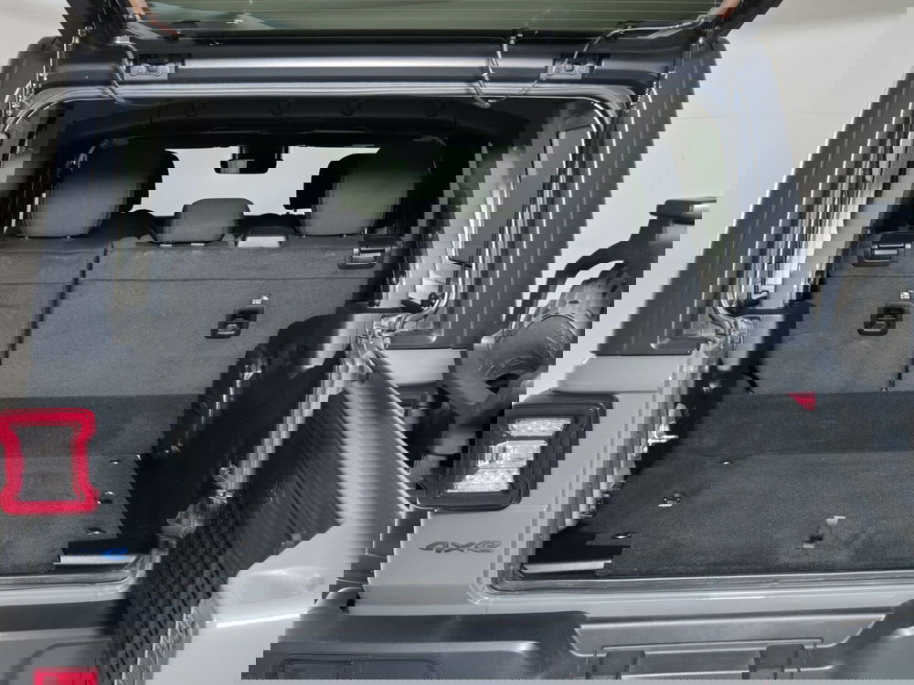 Jeep Wrangler Unlimited usata a Torino (13)