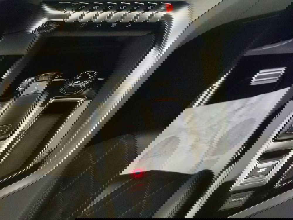 Peugeot 3008 usata a Alessandria (9)