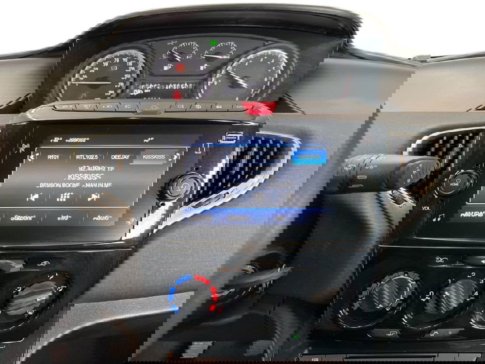 Lancia Ypsilon usata a Torino (12)