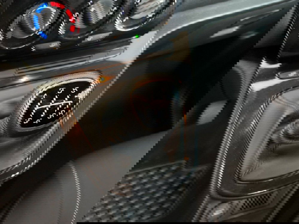 Lancia Ypsilon usata a Torino (13)