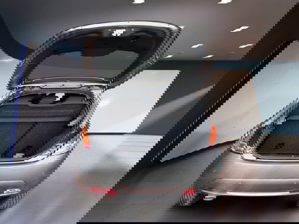 Lancia Ypsilon usata a Torino (7)