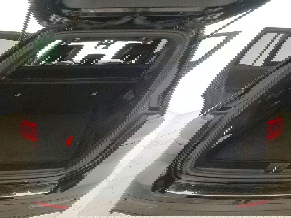 Mercedes-Benz GLB usata a Alessandria (11)