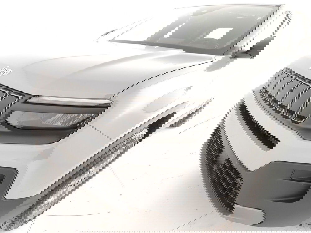 Jeep Avenger nuova a Caserta (13)