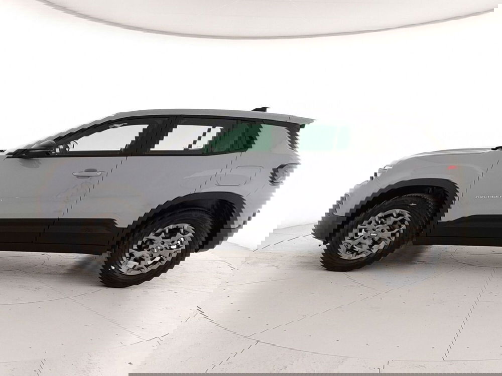 Jeep Avenger nuova a Caserta (8)