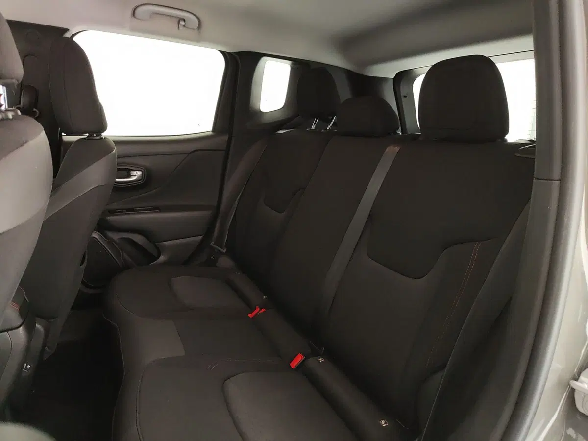 Jeep Renegade usata a Caserta (20)