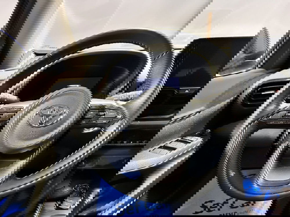 Toyota Yaris Cross usata a Milano (10)