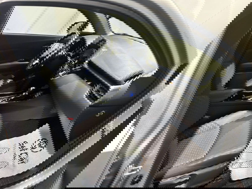 Toyota Toyota C-HR usata a Milano (6)