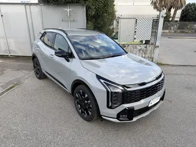 Kia Sportage 1.6 CRDI 136 CV 2WD Mild Hybrid GT Line nuova a La Spezia