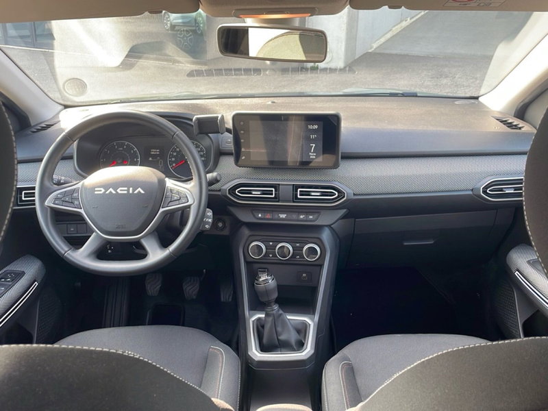 Dacia Jogger usata a Bologna (13)