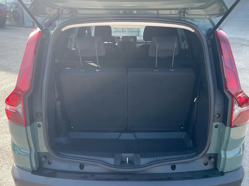 Dacia Jogger usata a Bologna (17)