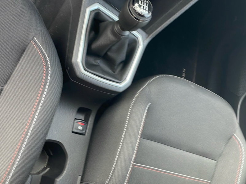 Dacia Jogger usata a Bologna (19)