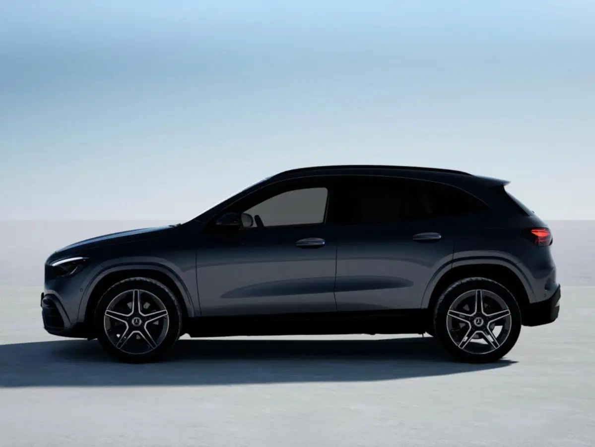 Mercedes-Benz GLA SUV nuova a Bergamo (3)