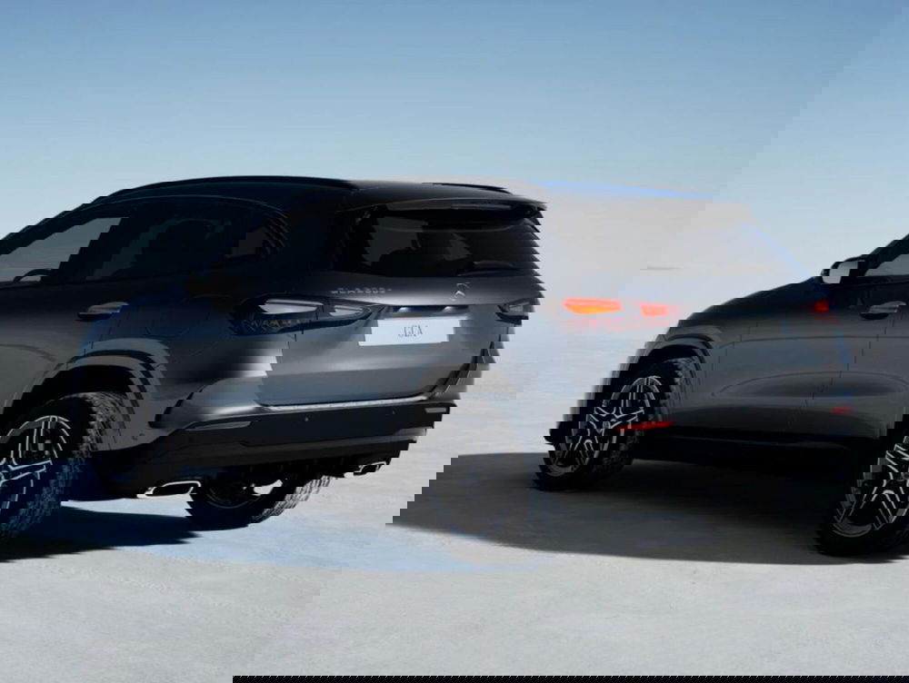 Mercedes-Benz GLA SUV nuova a Bergamo (4)