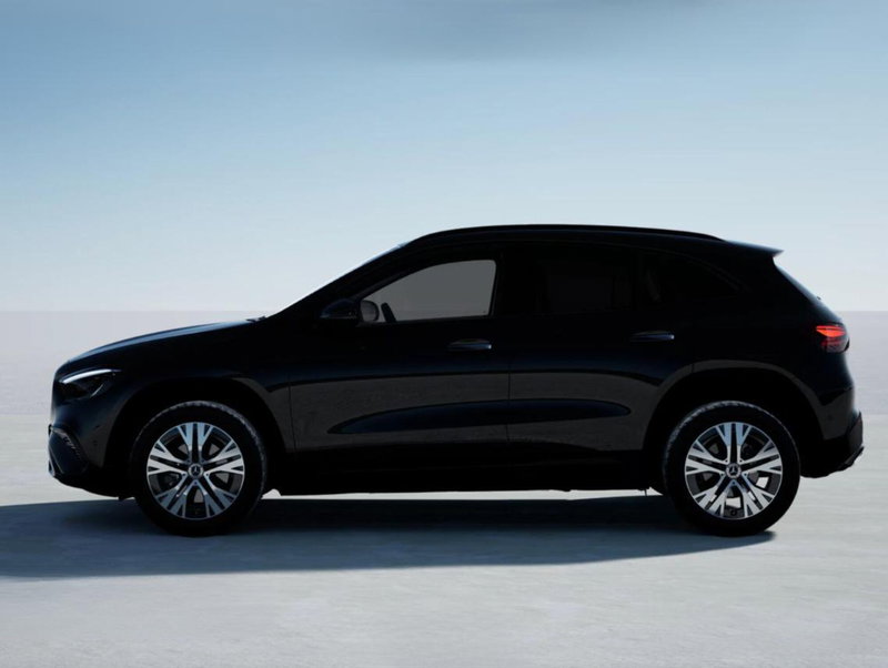 Mercedes-Benz GLA SUV nuova a Bergamo (3)
