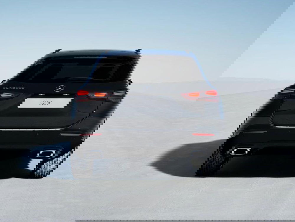 Mercedes-Benz GLA SUV nuova a Bergamo (5)