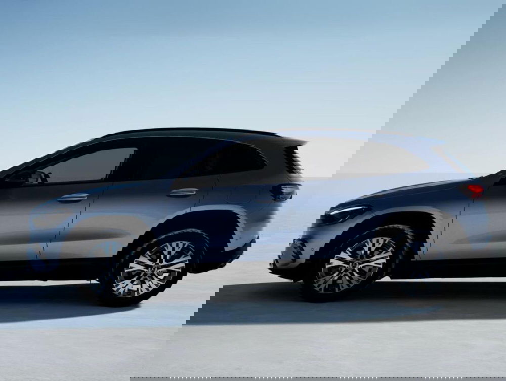 Mercedes-Benz GLA SUV nuova a Bergamo (3)