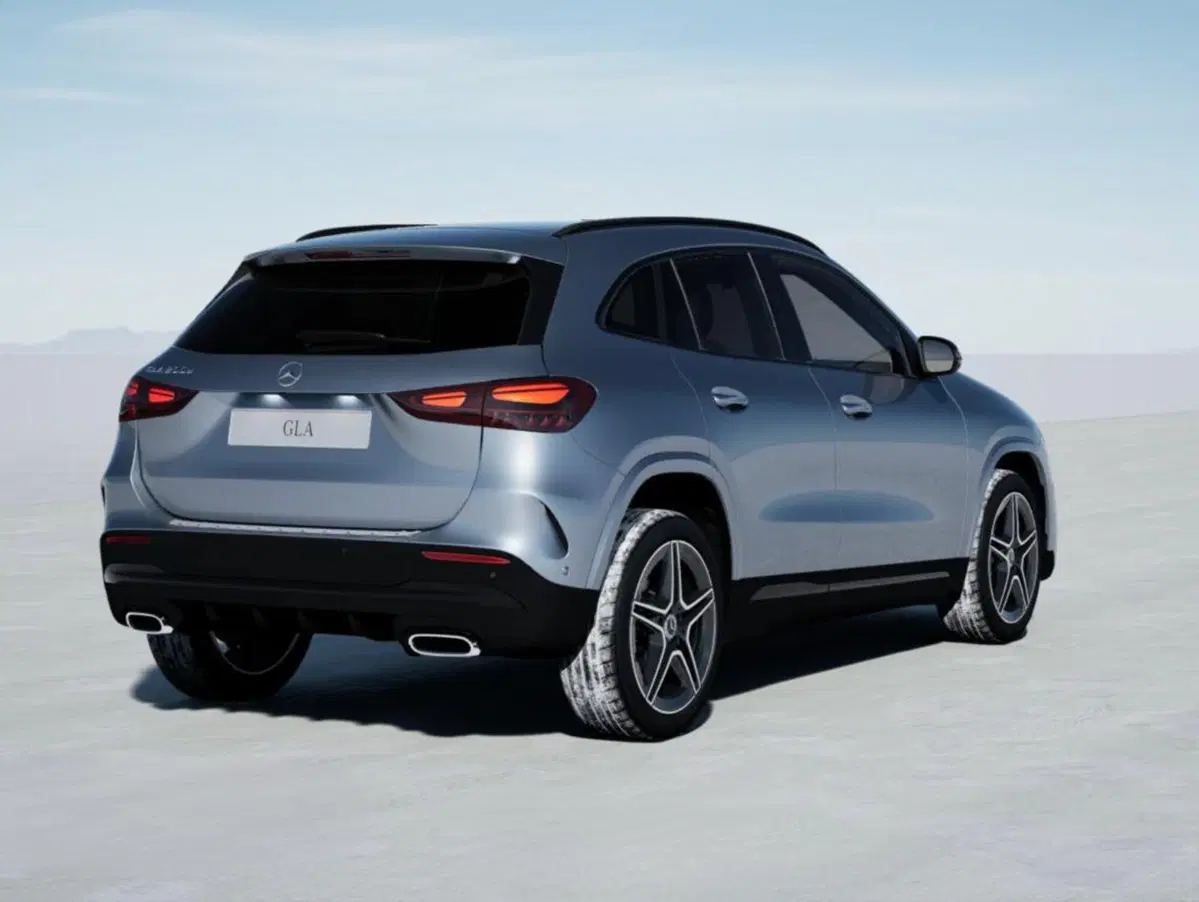 Mercedes-Benz GLA SUV nuova a Bergamo (6)