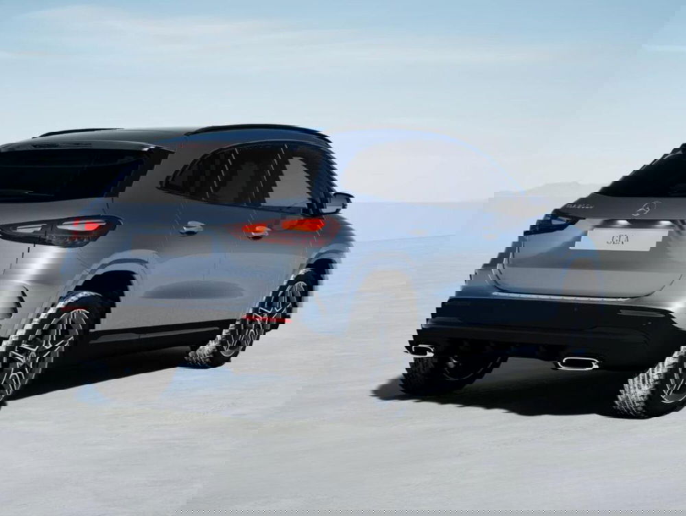 Mercedes-Benz GLA SUV nuova a Bergamo (6)