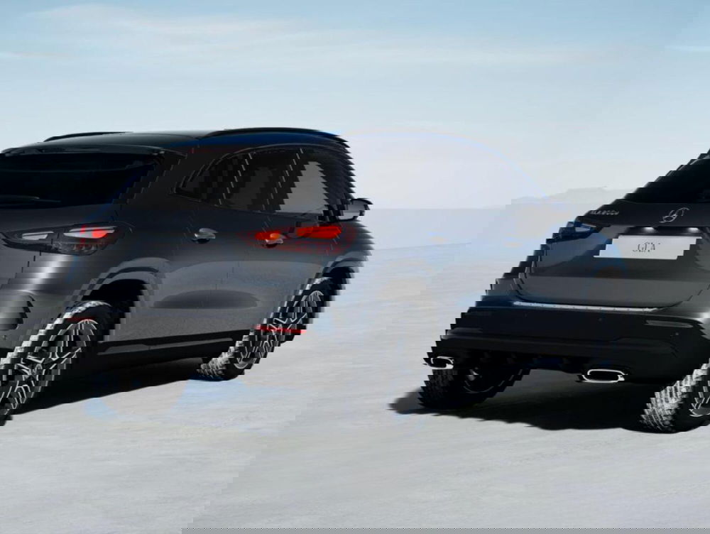 Mercedes-Benz GLA SUV nuova a Bergamo (6)