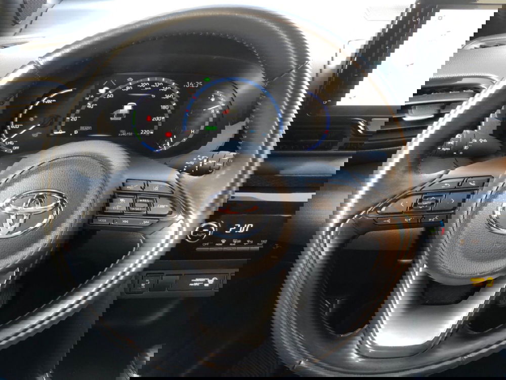 Toyota Yaris Cross usata a Mantova (13)