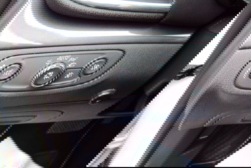 Opel Mokka usata a Bologna (12)