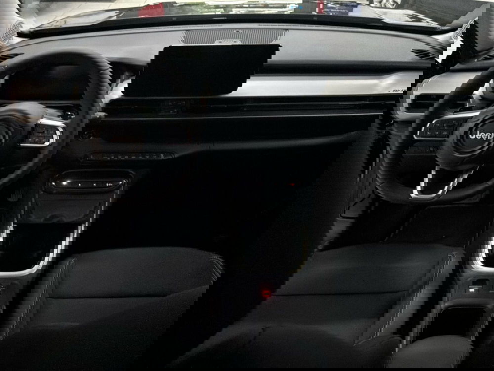 Jeep Avenger usata a Bologna (9)