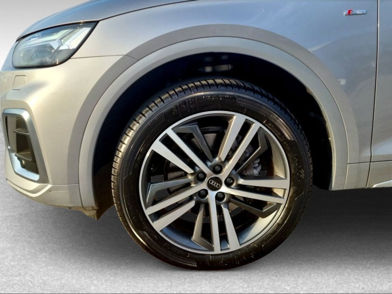 Audi Q5 Sportback usata a Firenze (16)