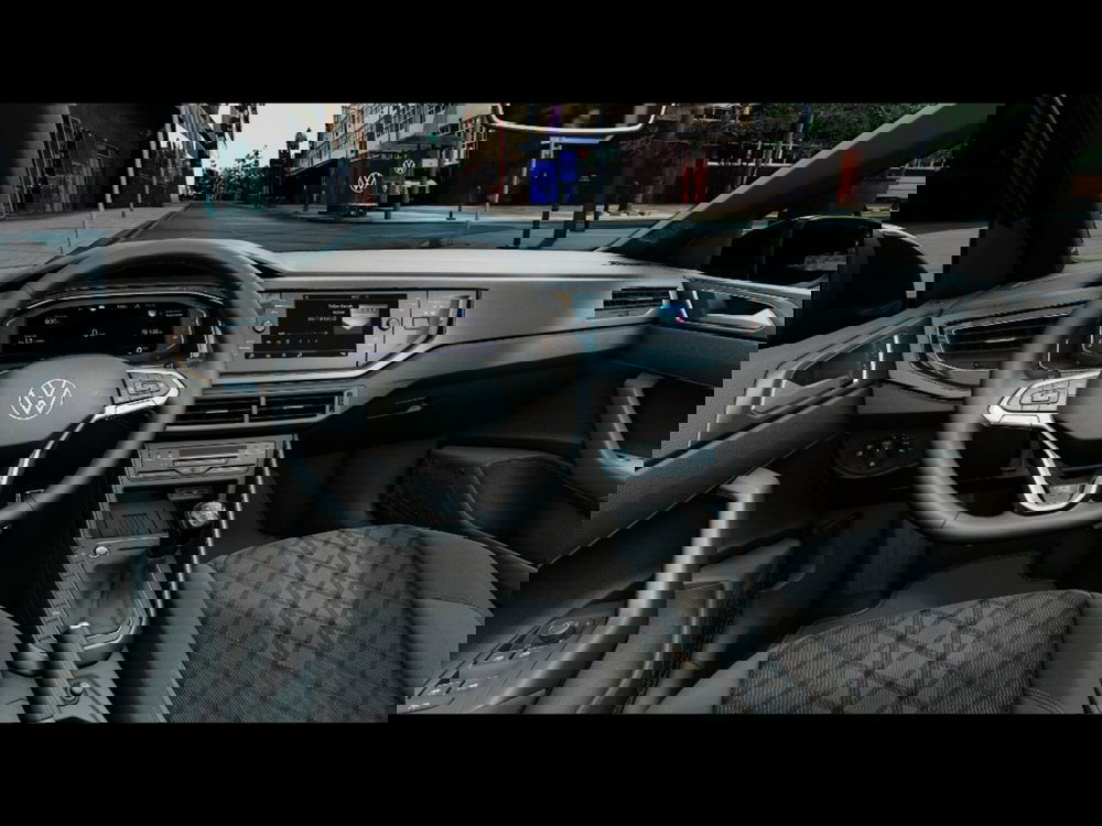 Volkswagen Taigo nuova a Firenze (6)